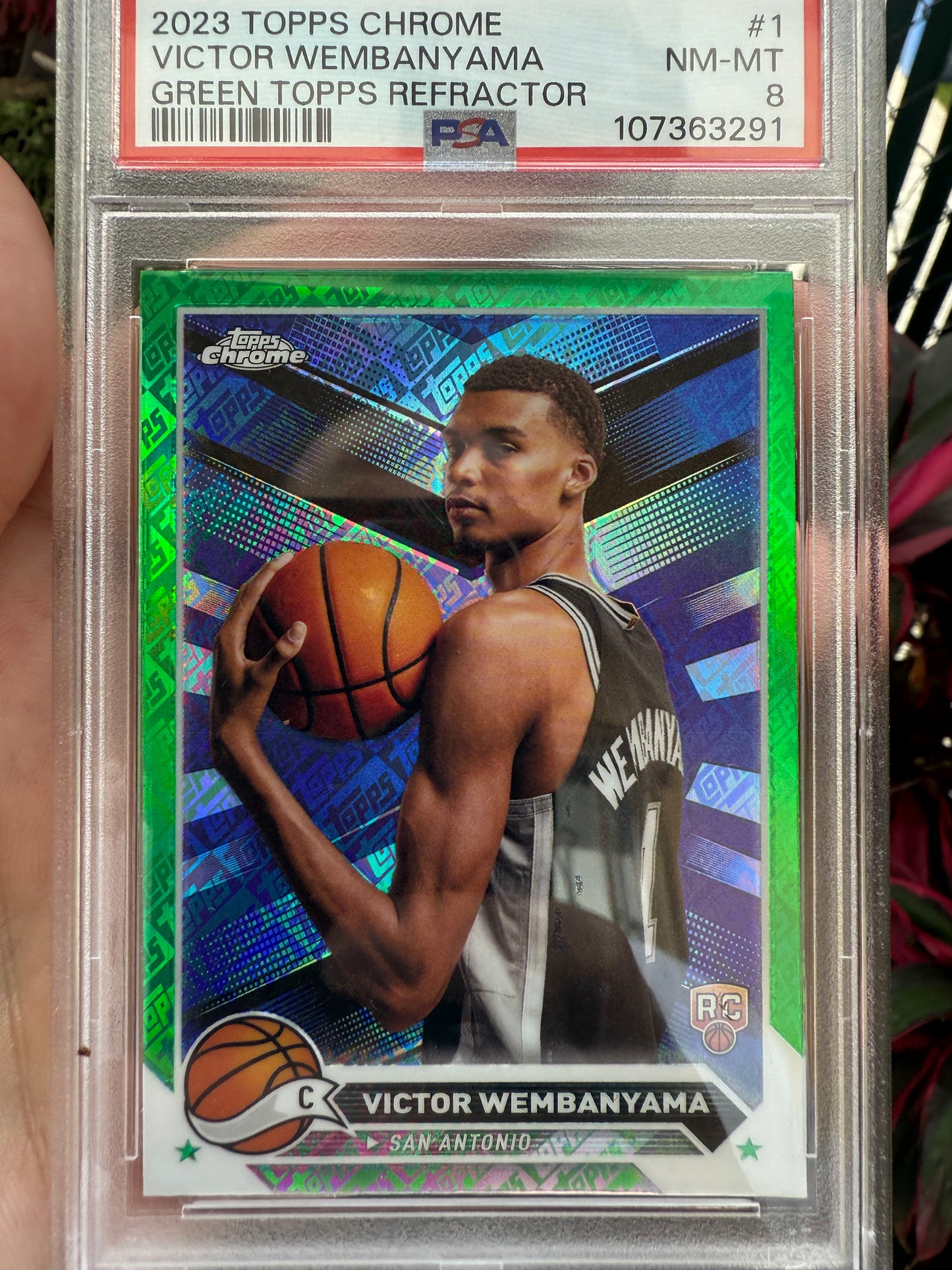 2023 Topps Chrome Victor Wembanyama Green Topps Refractor PSA 8