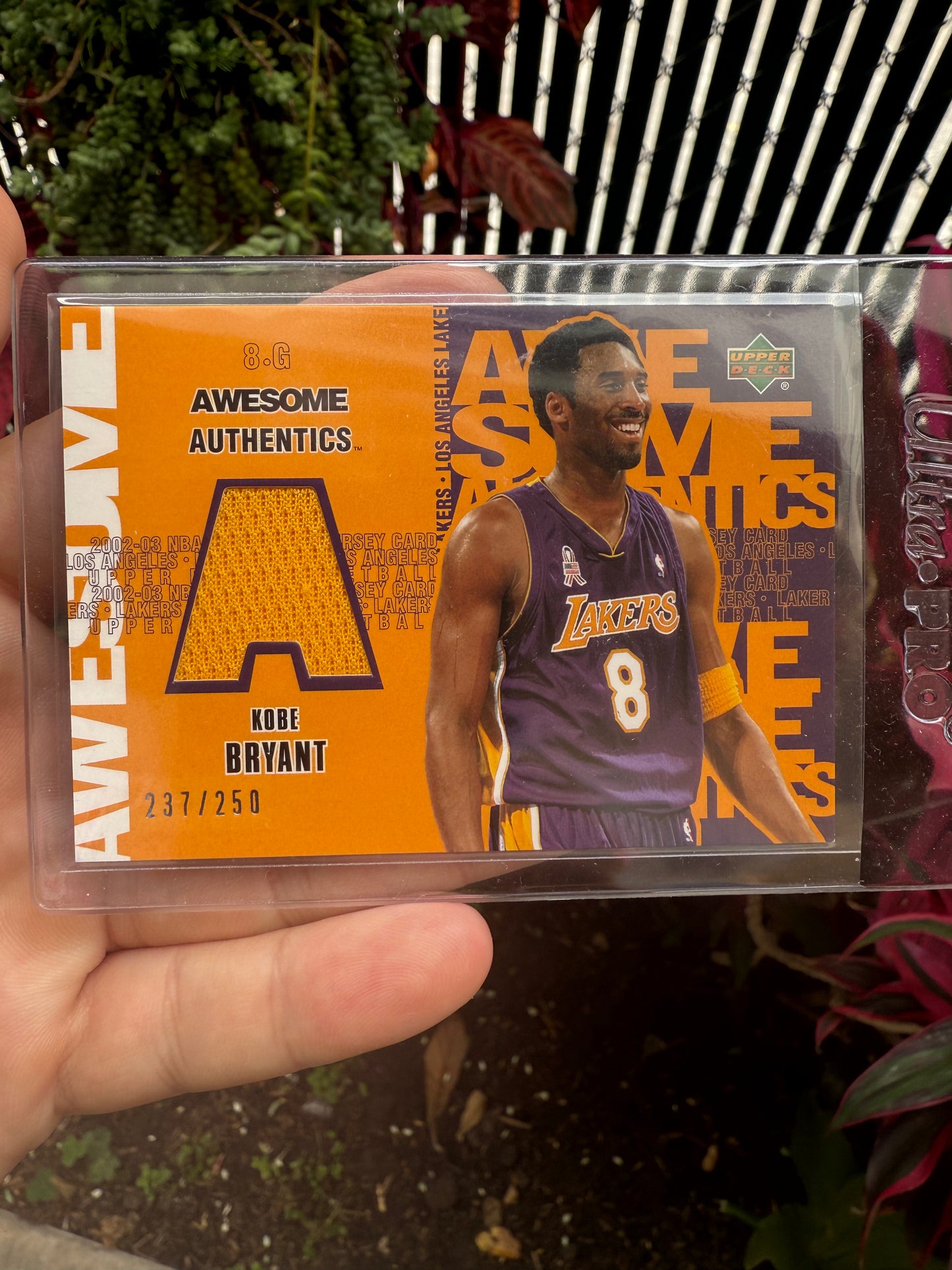2002 Kobe Bryant UD Awesome Authentics Jersey #227/250| Upper Deck |