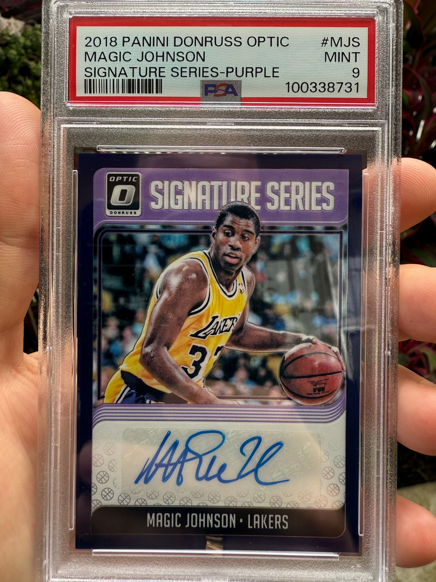 2018 Panini Donnie’s Optic Magic Johnson AutoGraph PSA 9